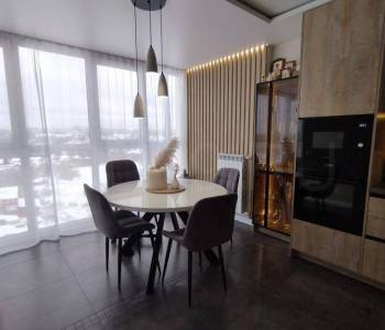 Продается 3-х комнатная квартира, 104 м²