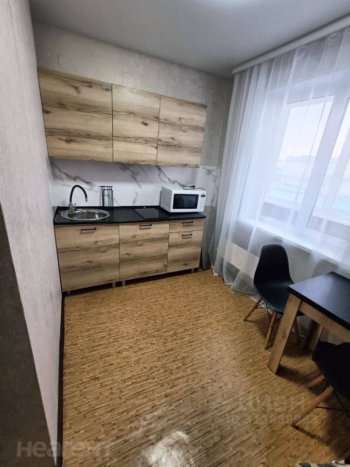 Сдается 1-комнатная квартира, 35 м²