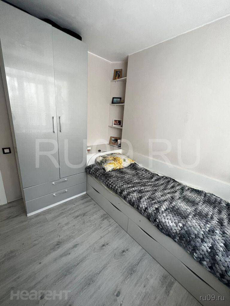 Продается Многокомнатная квартира, 71 м²