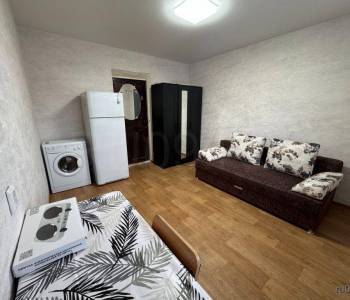 Продается 1-комнатная квартира, 13 м²