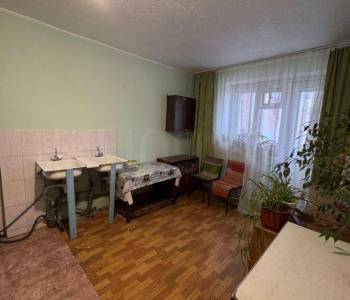 Продается 1-комнатная квартира, 13 м²