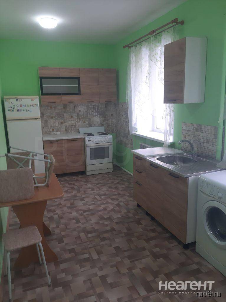 Сдаю 2-х комн. квартиру, Петропавловский, ул. Петропавловская