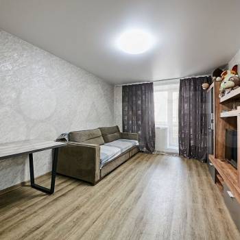 Продается 1-комнатная квартира, 36 м²