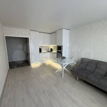 Продается 3-х комнатная квартира, 82 м²