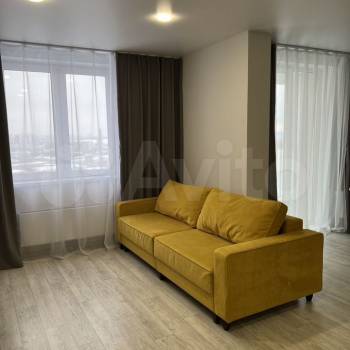 Сдается 1-комнатная квартира, 40 м²