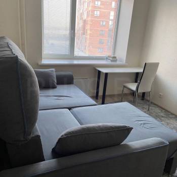 Сдается 1-комнатная квартира, 39 м²