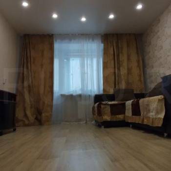 Продается 3-х комнатная квартира, 61 м²