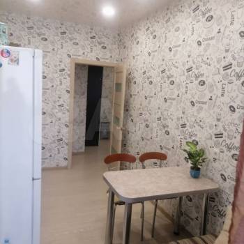 Продается 1-комнатная квартира, 32,6 м²