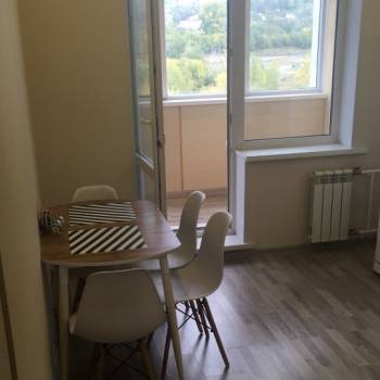 Продается 3-х комнатная квартира, 104 м²