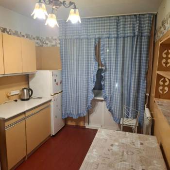 Сдается 1-комнатная квартира, 39 м²