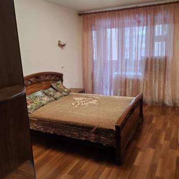 Сдается 2-х комнатная квартира, 60 м²