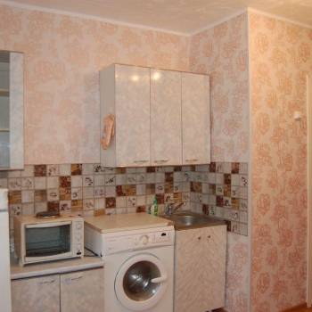 Продается 1-комнатная квартира, 12 м²