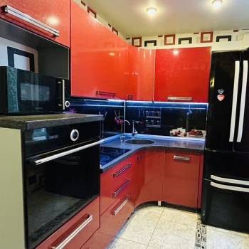 Продается 3-х комнатная квартира, 60,9 м²