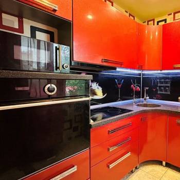 Продается 3-х комнатная квартира, 60,9 м²