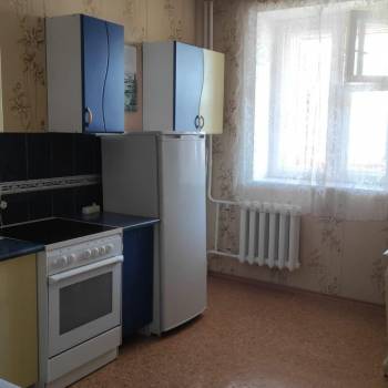 Сдается 1-комнатная квартира, 38 м²