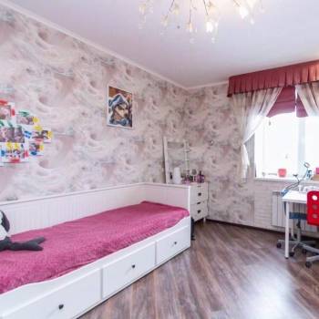 Продается Многокомнатная квартира, 121 м²