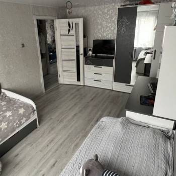 Продается 3-х комнатная квартира, 59 м²