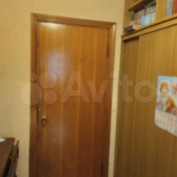 Продается Многокомнатная квартира, 69,6 м²