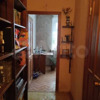 Продается Многокомнатная квартира, 69,6 м²