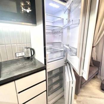 Продается 1-комнатная квартира, 40 м²