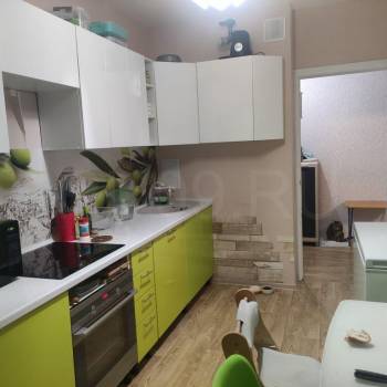 Продается Многокомнатная квартира, 92 м²