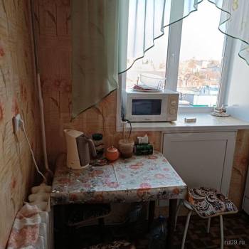 Продается 3-х комнатная квартира, 48 м²