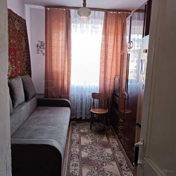 Продается 3-х комнатная квартира, 48 м²