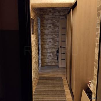 Продается 1-комнатная квартира, 32 м²