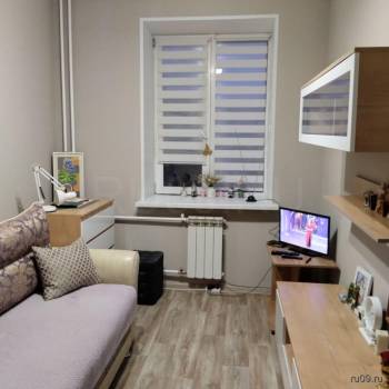 Продается 1-комнатная квартира, 32 м²