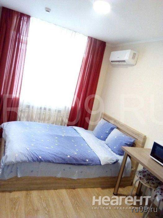 Сдаю квартиру-студию, ул. Полины Осипенко, не агентство