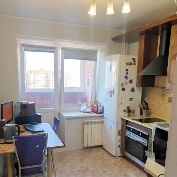 Продается 1-комнатная квартира, 39,8 м²