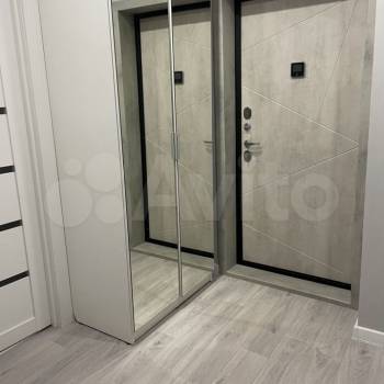 Продается 1-комнатная квартира, 35,9 м²