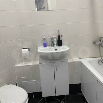 Продается 1-комнатная квартира, 35,9 м²