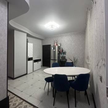 Продается 2-х комнатная квартира, 60 м²