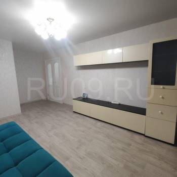 Сдается Многокомнатная квартира, 70 м²