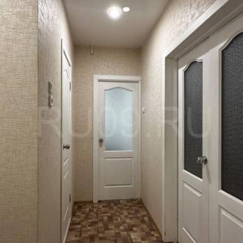 Продается 1-комнатная квартира, 42 м²