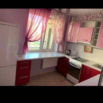 Сдается 1-комнатная квартира, 40 м²