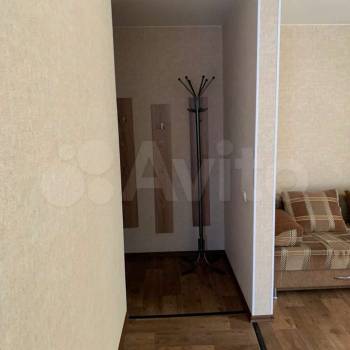 Продается 1-комнатная квартира, 30,7 м²