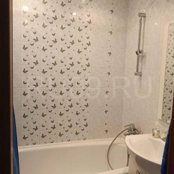 Сдается 1-комнатная квартира, 37 м²