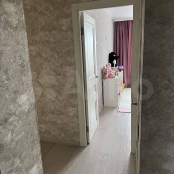 Продается Многокомнатная квартира, 93,3 м²