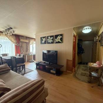 Продается 3-х комнатная квартира, 54 м²