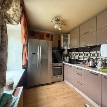 Продается 3-х комнатная квартира, 54 м²