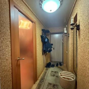 Продается 3-х комнатная квартира, 54 м²