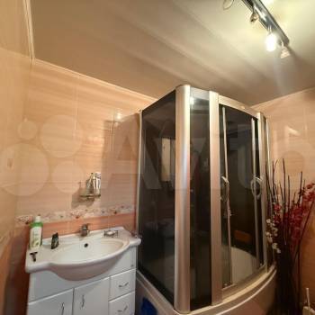 Продается 3-х комнатная квартира, 54 м²