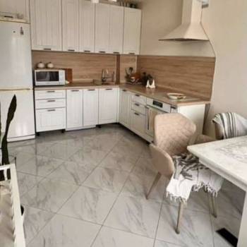 Продается 3-х комнатная квартира, 80 м²