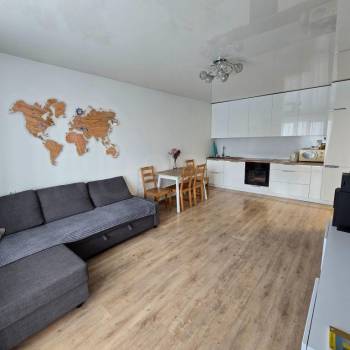 Продается 2-х комнатная квартира, 59 м²