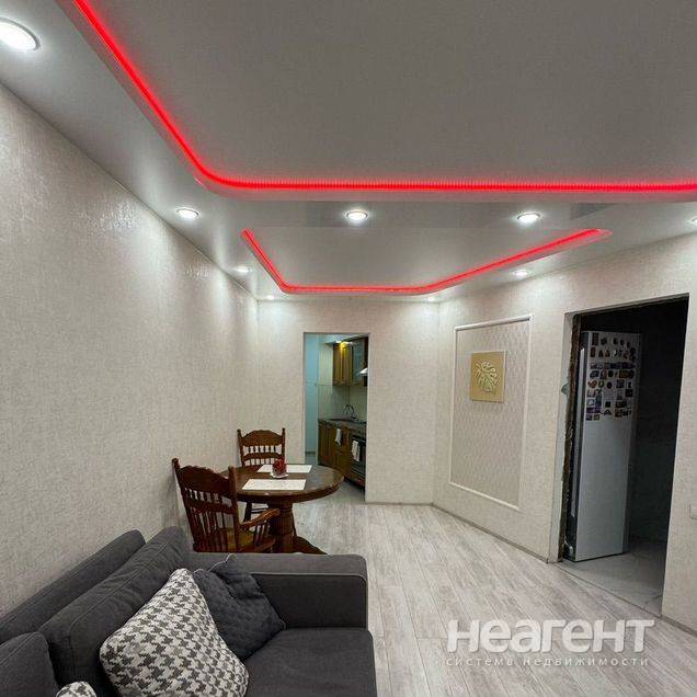 Продам 4-х ком. квартиру, ул. Андрея Крячкова