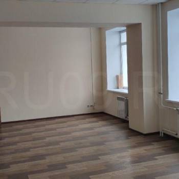 Сдается Нежилое помещение, 300 м²