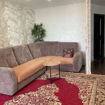 Продается 3-х комнатная квартира, 63 м²