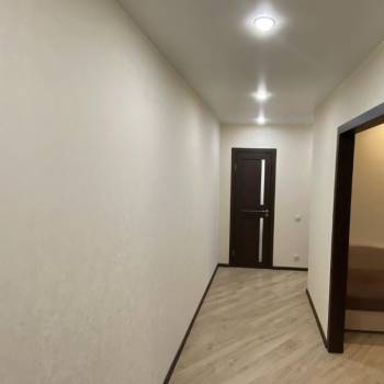 Продается 1-комнатная квартира, 38 м²